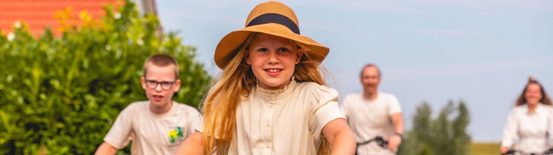 Fietsen gezin ijsselhof