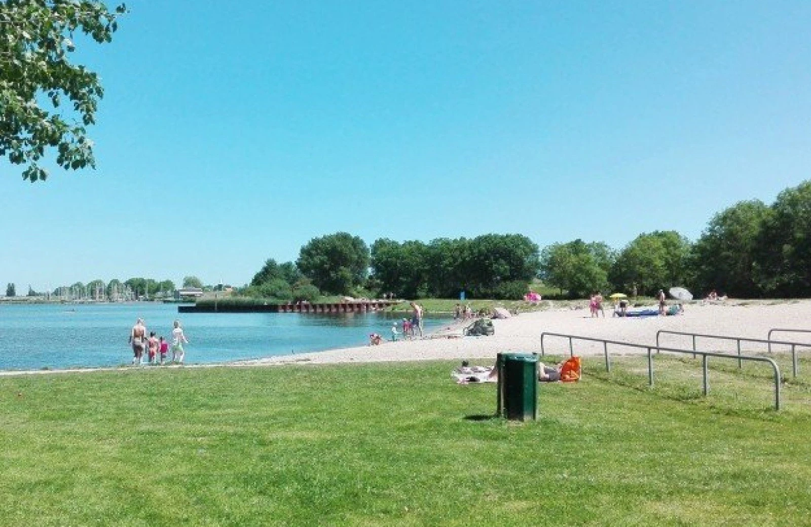 Foto14mooileukesfeercarmen2017klform 65ca073392a1a